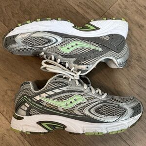 Saucony Women’s Gray and Green Running Shoes
